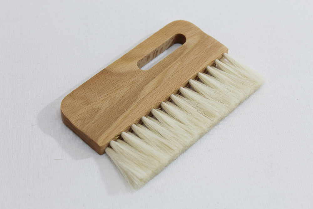 Schallplattenbürste